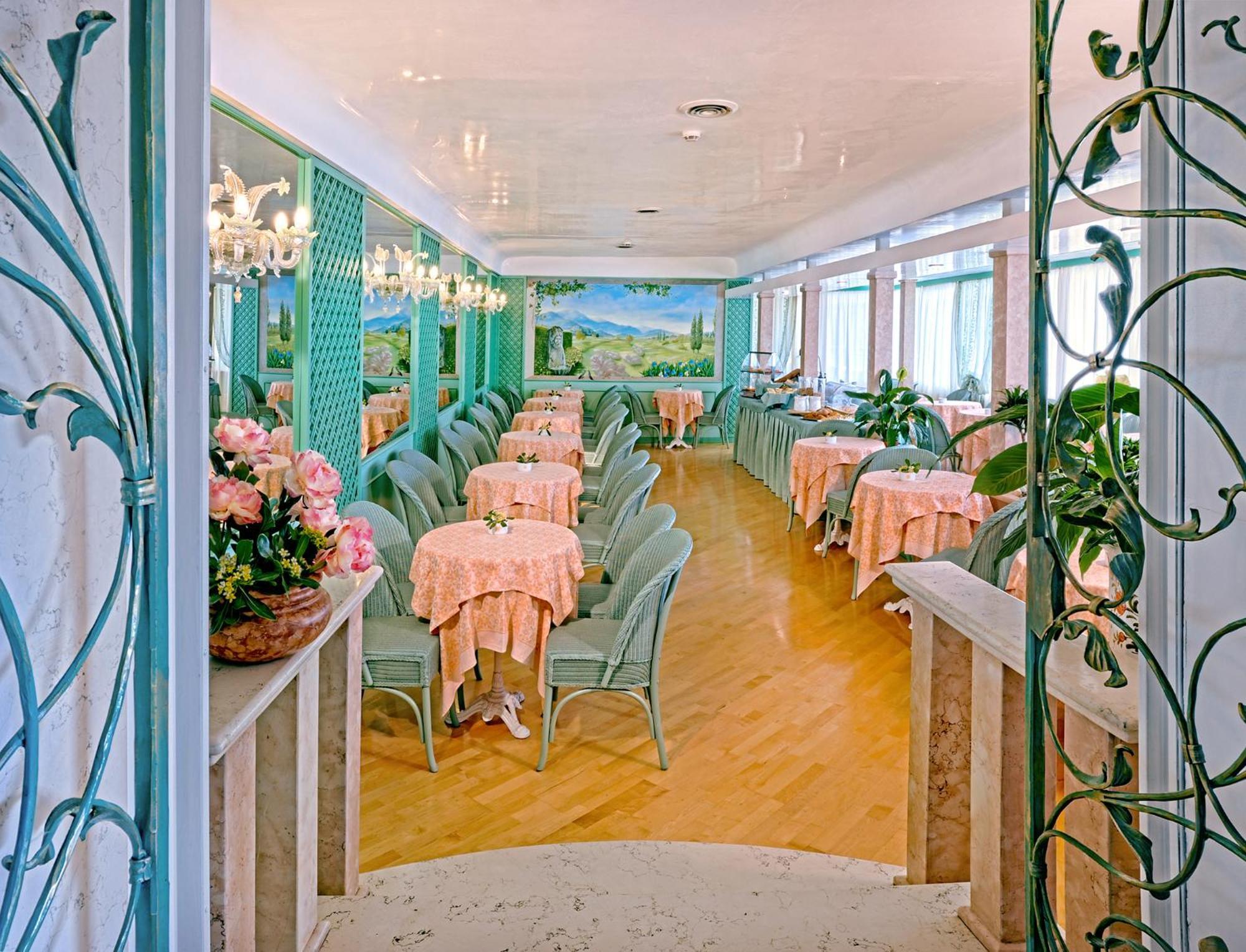 Hotel Aurora Terme أبانو تيرمي المظهر الخارجي الصورة